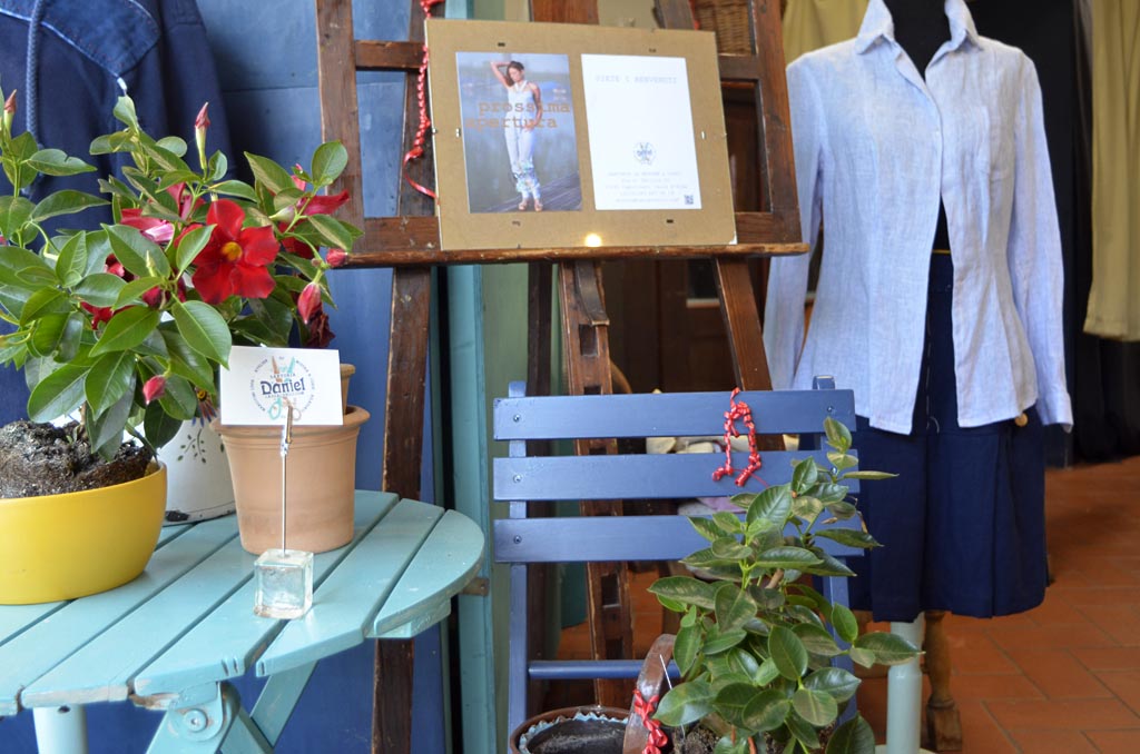 Sartoria Su Misura Capoliveri Inaugurazione -  Einweihung: Maßgeschneiderei in Capoliveri Insel Elba Toskana Italien (Porto Azzurro, Portoferraio) Inauguration: Bespoken Tailoring in Capoliveri, Porto Azzurro, Portoferraio Elba Toscani Italy 